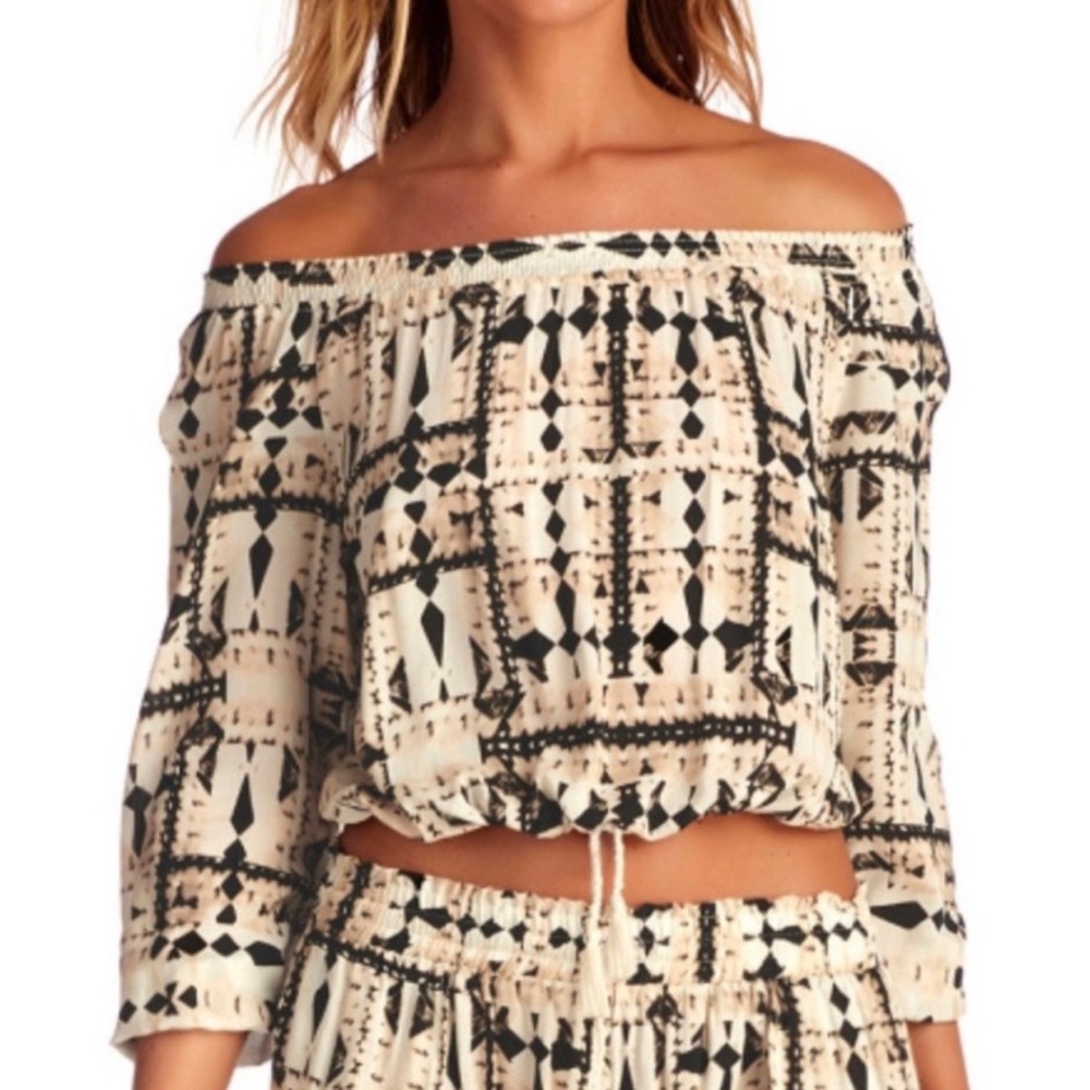 Vitamin A Marabella Cropped Peasant Top Size 6